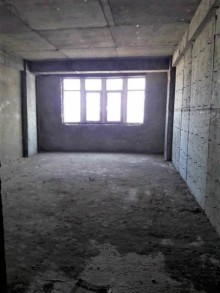 Satılır Yeni Tikili, Binəqədi.r, 8-ci mikrorayon, Gənclik.m-3