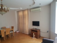 Satılır Yeni Tikili, Nərimanov.r, Gənclik.m-4