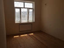 aquaparkin arxasinda bag evi satilir Novxanida, -11