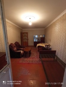 Satılır Köhnə Tikili, Nizami.r, 8-ci kilometr, Xalqlar Dostluğu m..m-3