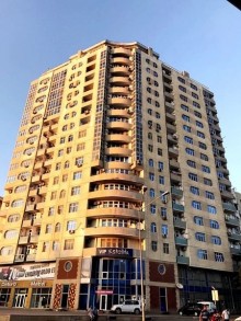 Satılır Yeni Tikili, Nizami.r, Xalqlar Dostluğu m..m-1