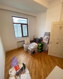 Satılır Yeni Tikili, Xətai.r, H.Aslanov, Həzi Aslanov.m-4