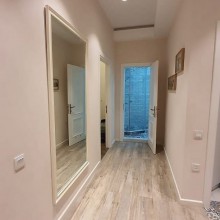 Satılır Yeni Tikili, Yasamal.r, İnşaatçılar.m-7