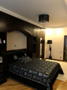 Satılır Yeni Tikili, Nərimanov.r-16