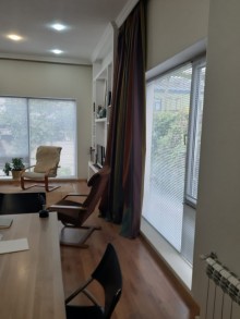 Satılır Həyət evi, Səbail.r, Badamdar-3