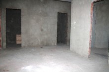 Satılır Yeni Tikili, Binəqədi.r, 9-cu mikrorayon, Memar Əcəmi.m-5