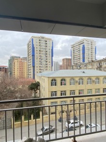 Satılır Yeni Tikili, Nəsimi.r, 28 May.m-5