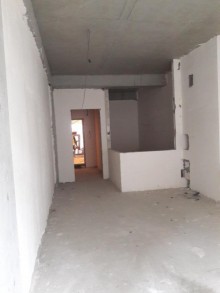 Satılır Yeni Tikili, Səbail.r, İçərişəhər.m-8