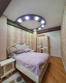 Satılır Yeni Tikili, Yasamal.r, Elmlər Akademiyası.m-5