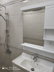 Satılır Yeni Tikili, Səbail.r, Badamdar-14