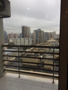 Satılır Yeni Tikili, Səbail.r, Sahil.m-20