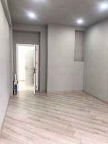 Satılır Yeni Tikili, Binəqədi.r, 7-ci mikrorayon, Dərnəgül.m-18