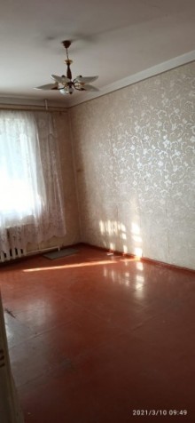 Satılır Köhnə Tikili, Binəqədi.r, 7-ci mikrorayon, Dərnəgül.m-1