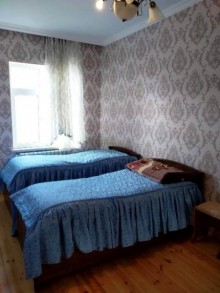 Satılır Həyət evi, Qəbələ.ş-8