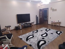 Satılır Yeni Tikili, Xətai.r, Xətai.m-6
