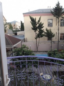 Kirayə (Aylıq) Villa, Səbail.r, Badamdar-9