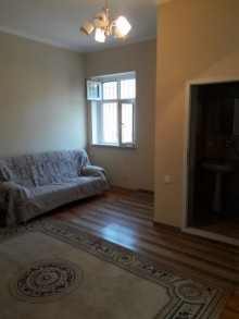 Kirayə (Aylıq) Villa, Səbail.r, Badamdar-11