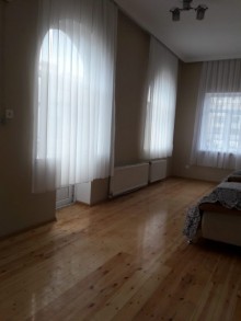 Kirayə (Aylıq) Villa, Səbail.r, Badamdar-12