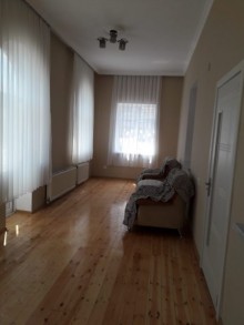Kirayə (Aylıq) Villa, Səbail.r, Badamdar-17