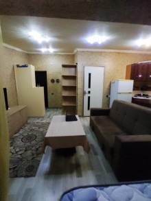 Satılır Yeni Tikili, Yasamal.r, Yasamal, İnşaatçılar.m-8