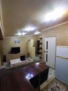 Satılır Yeni Tikili, Yasamal.r, Yasamal, İnşaatçılar.m-9