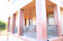 Mərdəkanda 3 mərtəbəli həyət evi, -4