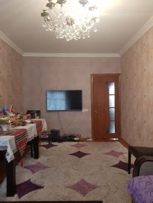 Satılır Köhnə Tikili, Nizami.r, Xalqlar Dostluğu m..m-5