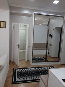 Satılır Yeni Tikili, Xətai.r, Xətai.m-7