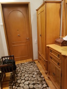 Satılır Köhnə Tikili, Nəsimi.r-13