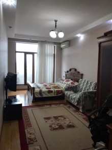 Satılır Yeni Tikili, Xətai.r, Xətai.m-7