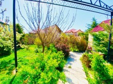 Merdekan qesebesinde  6 sotda villa, -7