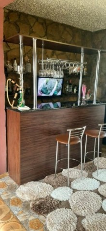 Merdekan qesebesinde  6 sotda villa, -17