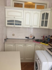 Satılır Yeni Tikili, Binəqədi.r, 8-ci mikrorayon-14