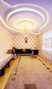 Satılır Həyət evi, Sabunçu.r, Zabrat-6