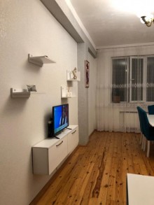 Satılır Yeni Tikili, Səbail.r, Badamdar-5