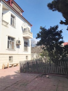 Satılır Həyət evi, Səbail.r, Badamdar, İçərişəhər.m-2