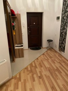 Satılır Yeni Tikili, Nərimanov.r-6