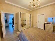 qirmizi fasadli villa, -10