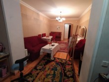 Satılır Köhnə Tikili, Sabunçu.r, Bakıxanov-9
