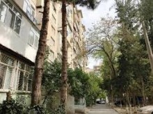 Satılır Köhnə Tikili, Sabunçu.r, Bakıxanov-1