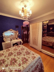 Satılır Həyət evi, Səbail.r-7