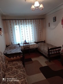 Satılır Köhnə Tikili, Binəqədi.r, 7-ci mikrorayon, Azadlıq.m-3