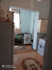 Satılır Köhnə Tikili, Binəqədi.r, 7-ci mikrorayon, Azadlıq.m-7