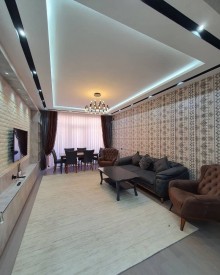 Satılır Yeni Tikili, Nəsimi.r, 28 May.m-2