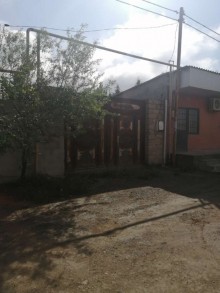 Satılır Həyət evi, Xəzər.r-4
