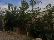 Satılır Həyət evi, Xəzər.r-8