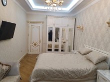 Satılır Yeni Tikili, Nərimanov.r, Gənclik.m-17