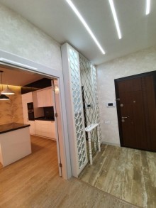 Satılır Yeni Tikili, Xətai.r, Xətai.m-6
