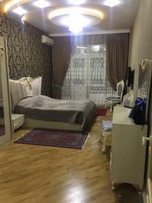 Satılır Yeni Tikili, Nərimanov.r-4