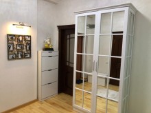 Satılır Yeni Tikili, Nəsimi.r-14